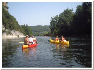 Descenso en kayak por la Dordoña 